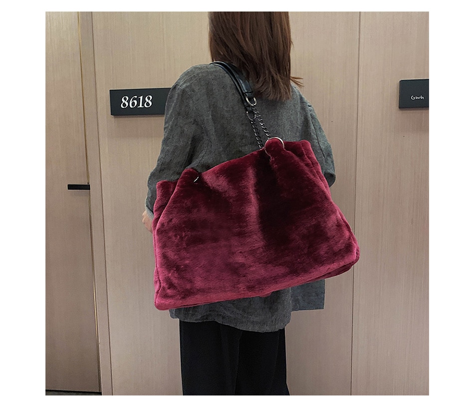 Women's Eco Fur Tote Bag