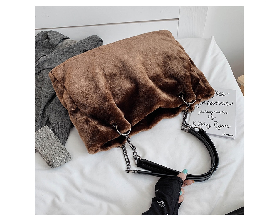 Women's Eco Fur Tote Bag