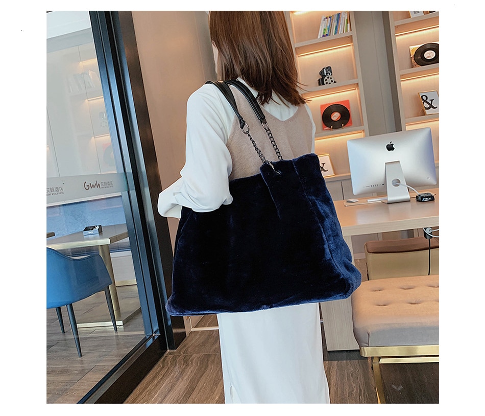 Women's Eco Fur Tote Bag