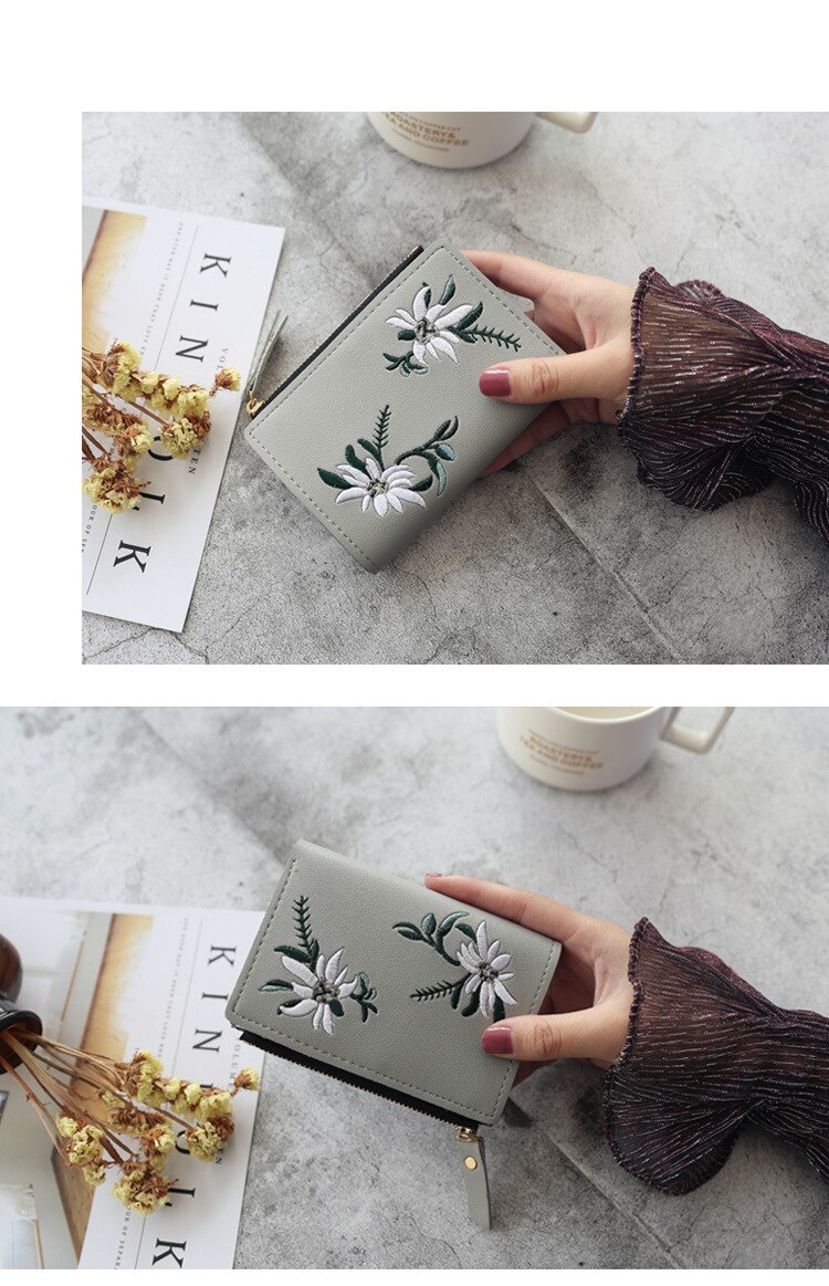 Women's  Flower Embroidery Short Wallet