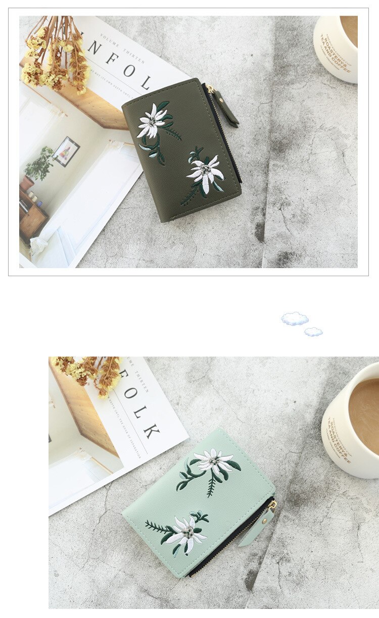 Women's  Flower Embroidery Short Wallet