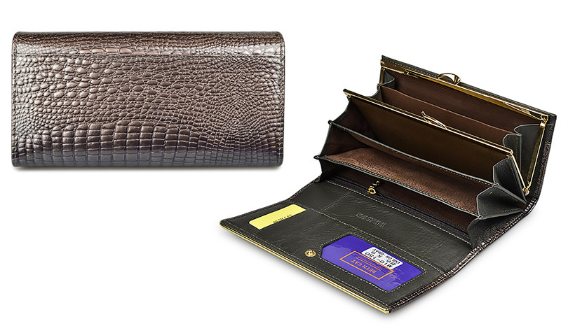 Women's Alligator Style Leather Wallet