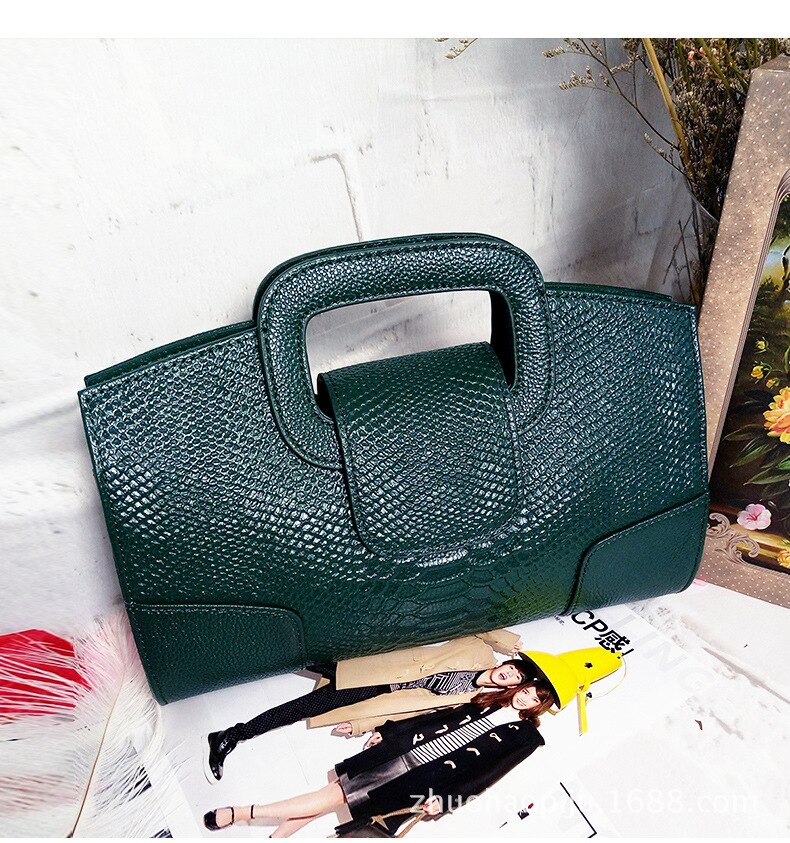 Snake Patterned Cowhide Leather Clutch Bag for Women