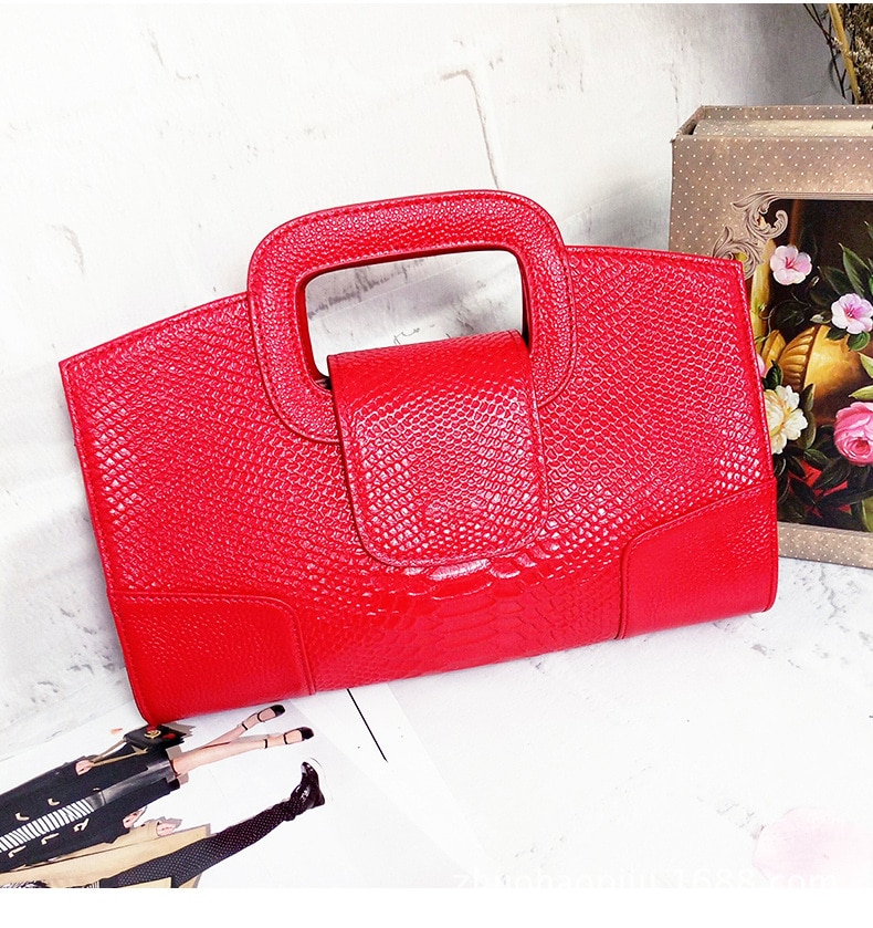 Snake Patterned Cowhide Leather Clutch Bag for Women